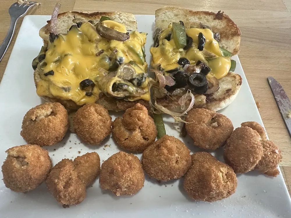 Veggie Sandwich with Cheese